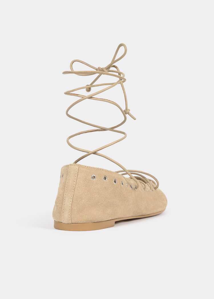 Ballerina's met eyelets en bindbandjes