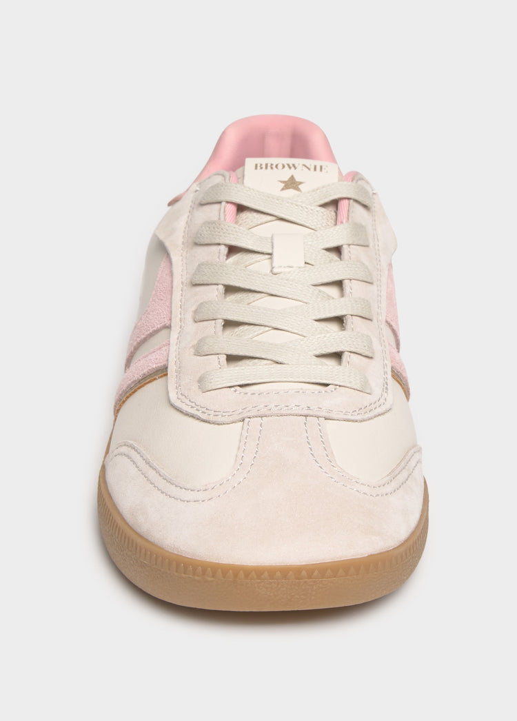 Panel sneakers