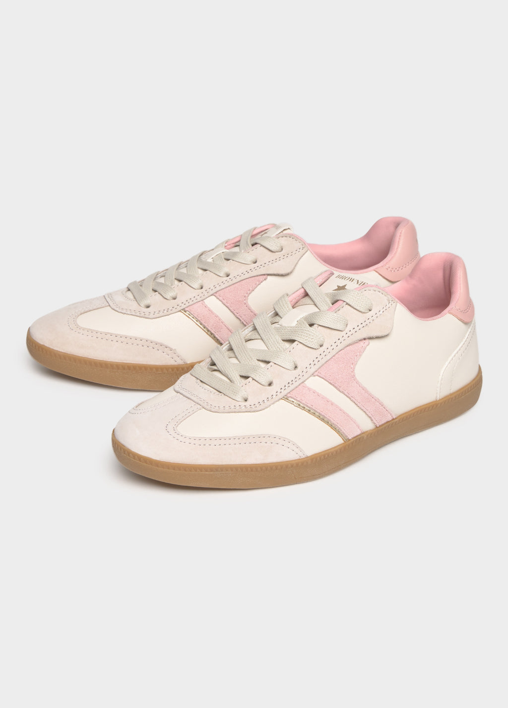 Sneaker a pezzi
