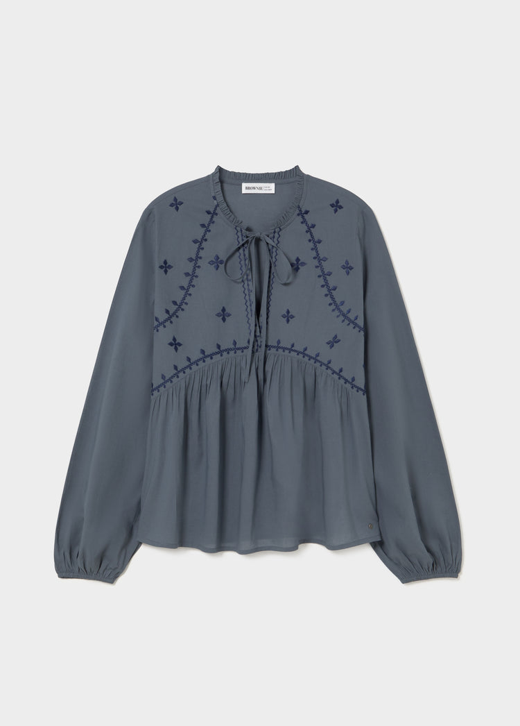 Blusa bordados