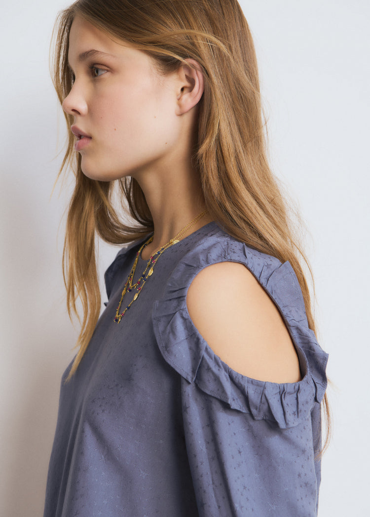 Cut-out blouse with ruffles