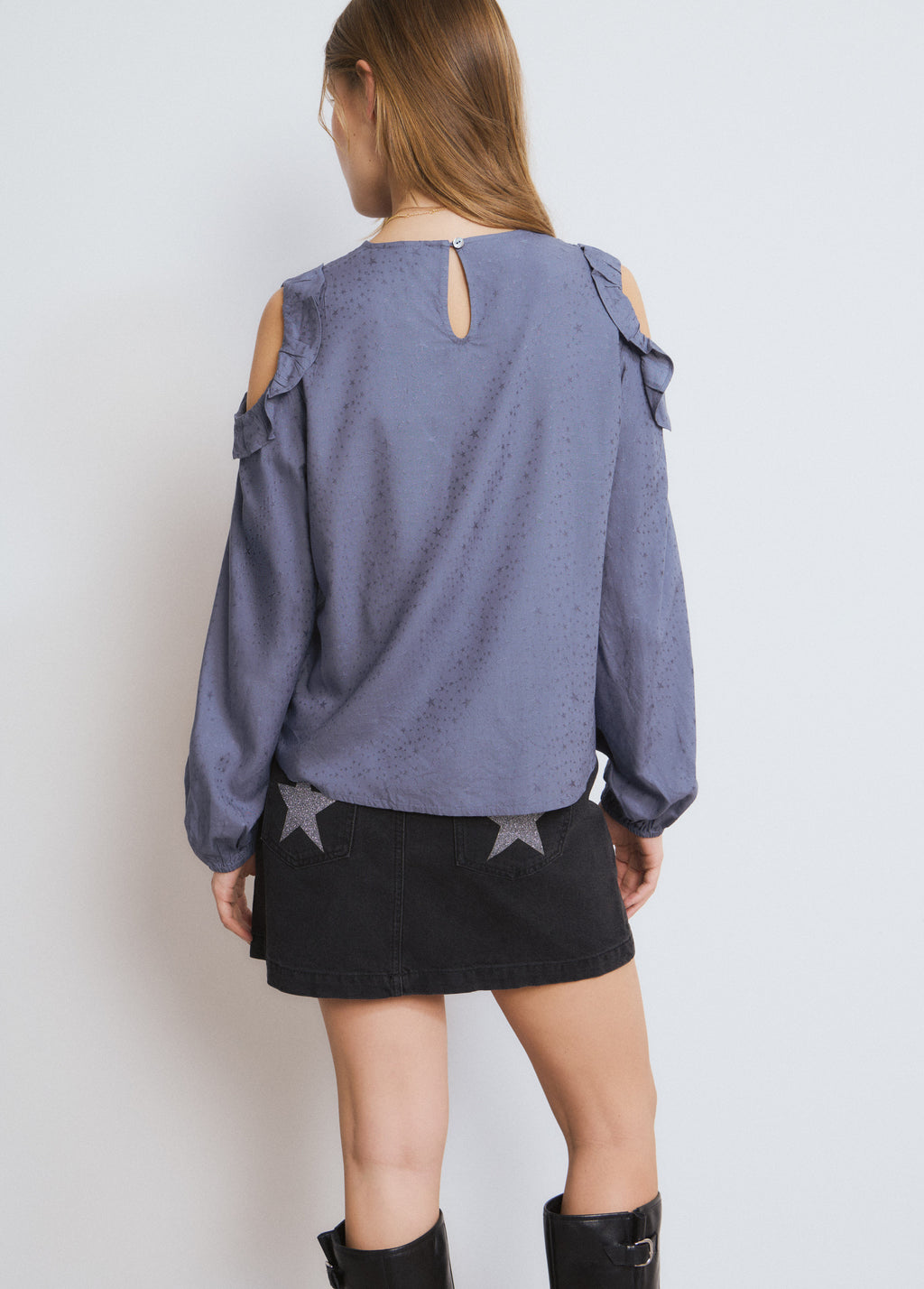 Cut-out blouse with ruffles