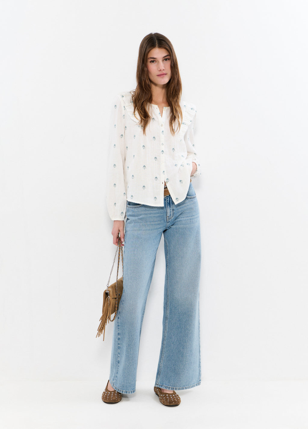 Double-layer blouse with embroidery