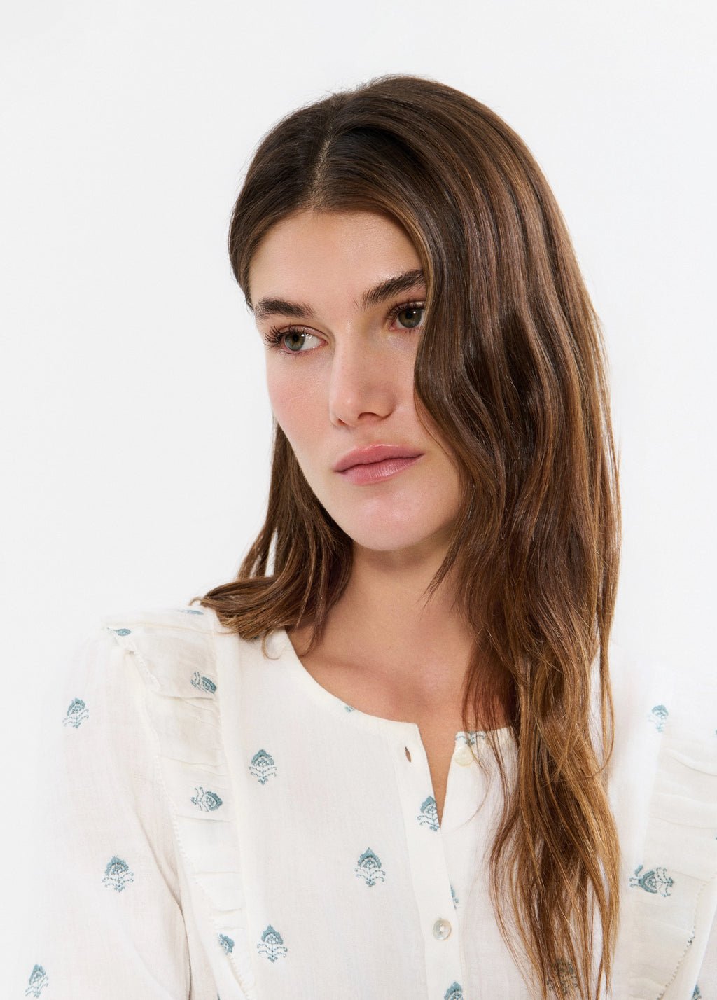 Double-layer blouse with embroidery