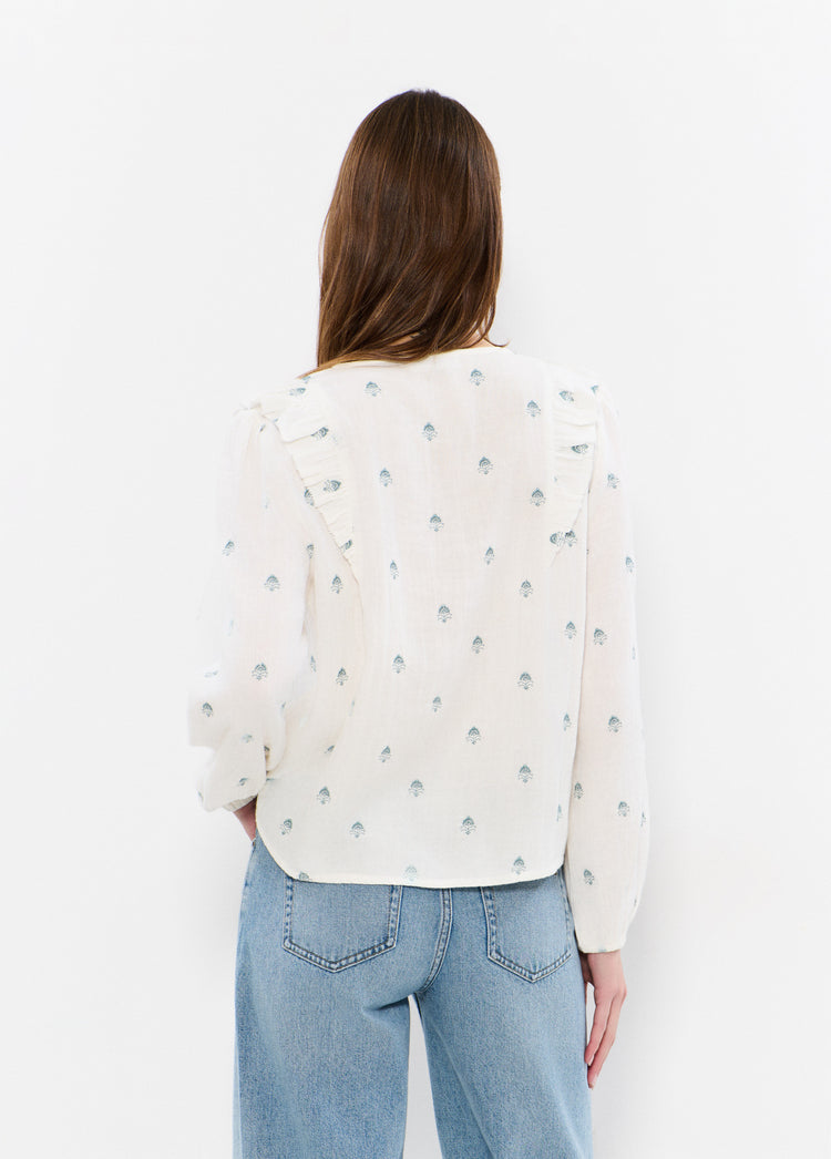 Double-layer blouse with embroidery