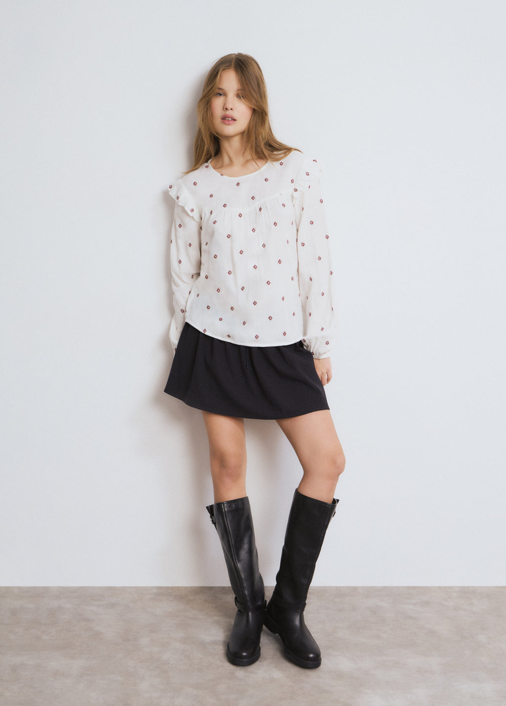 Blusa dobletela bordados