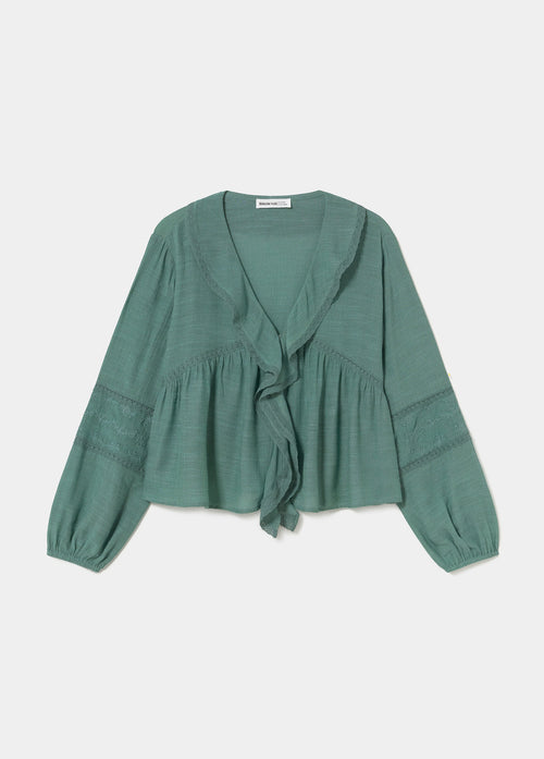 Blusa volantes bordados