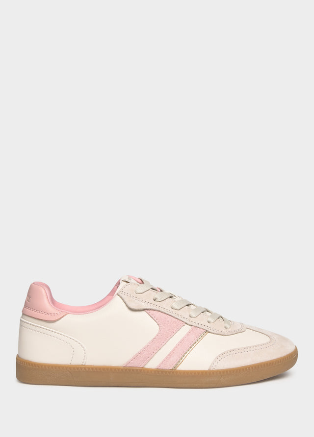 Sneaker a pezzi