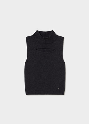 Cut-out top