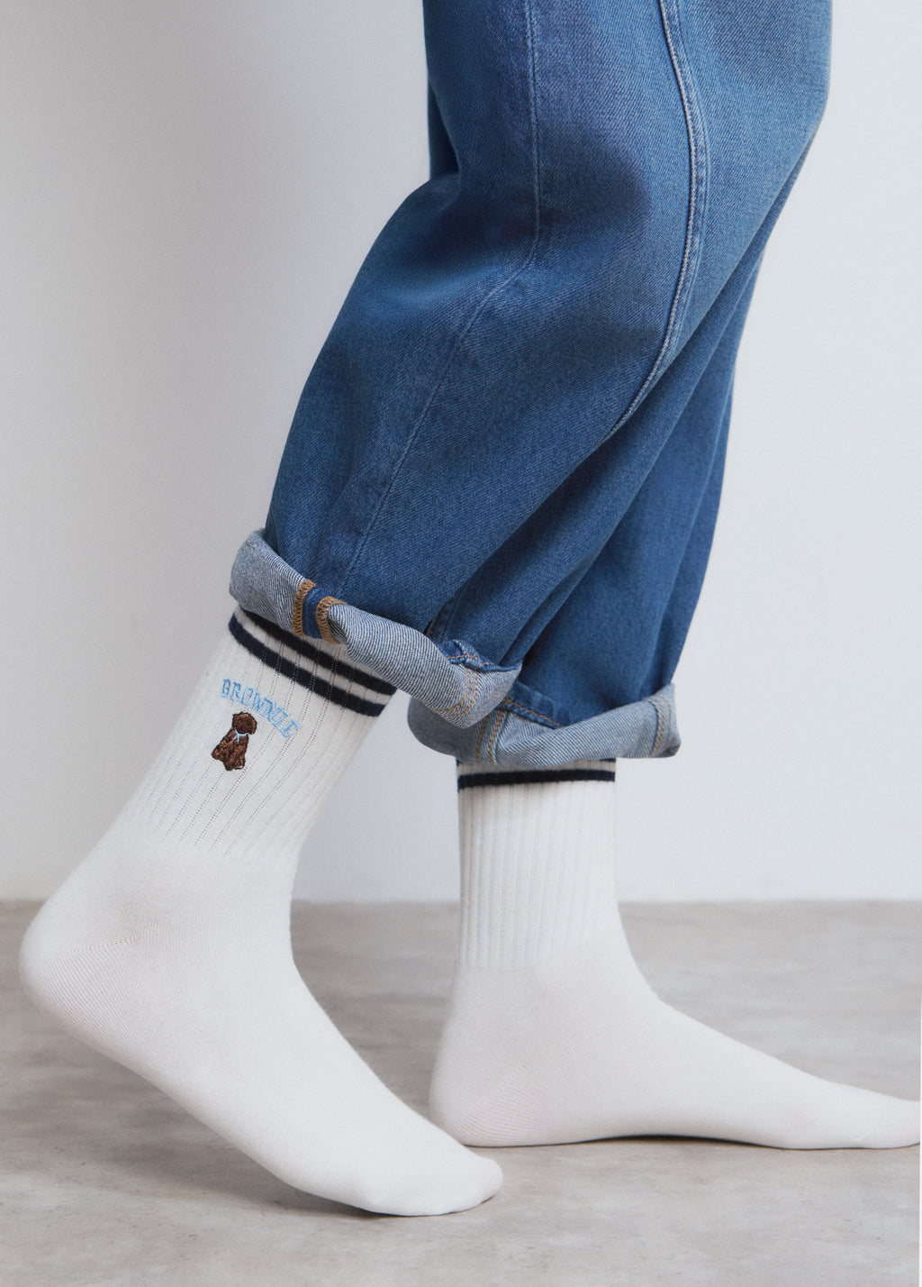 Chaussette brodée chien