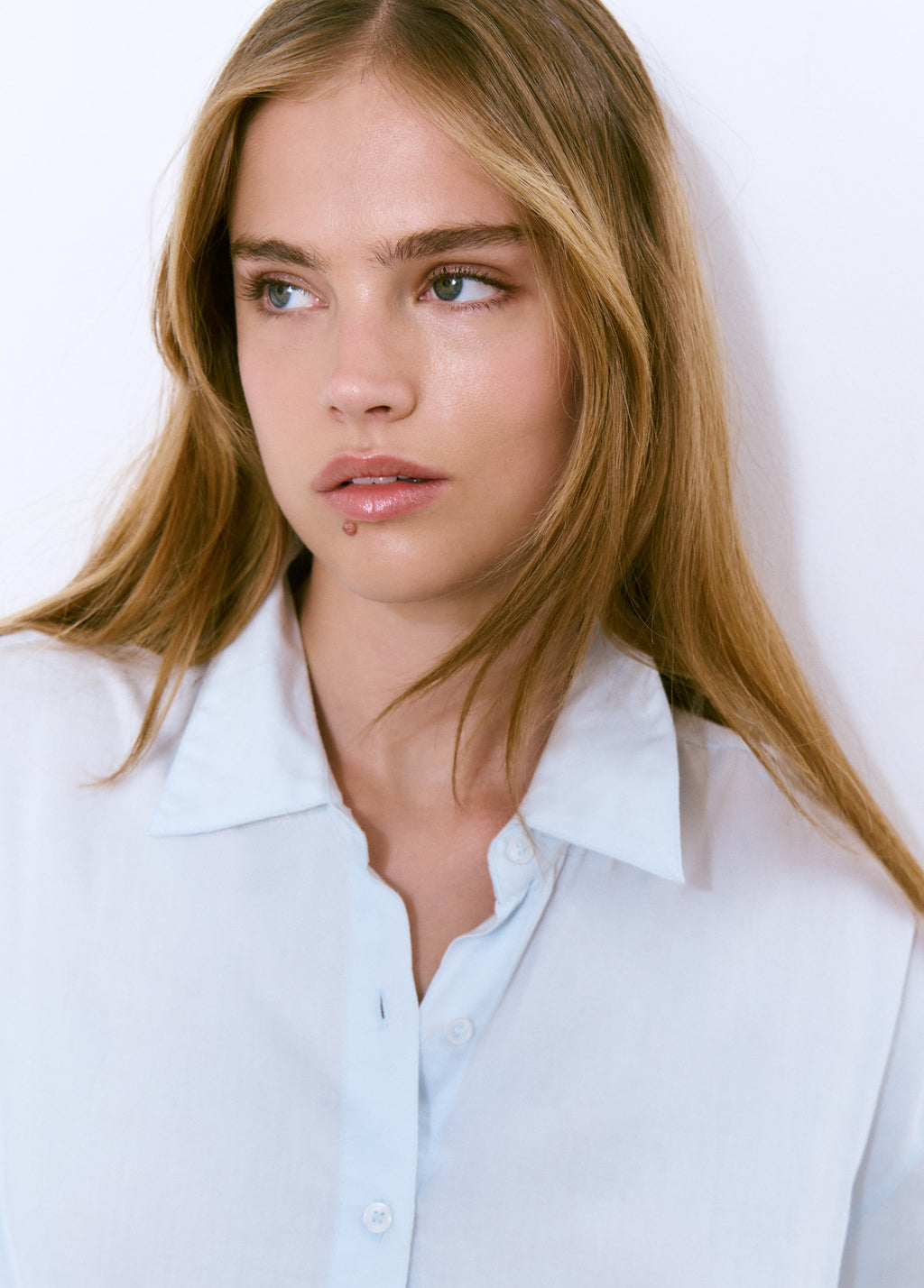 Basic plain shirt