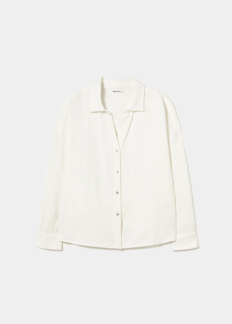 Double-layer V-neck shirt