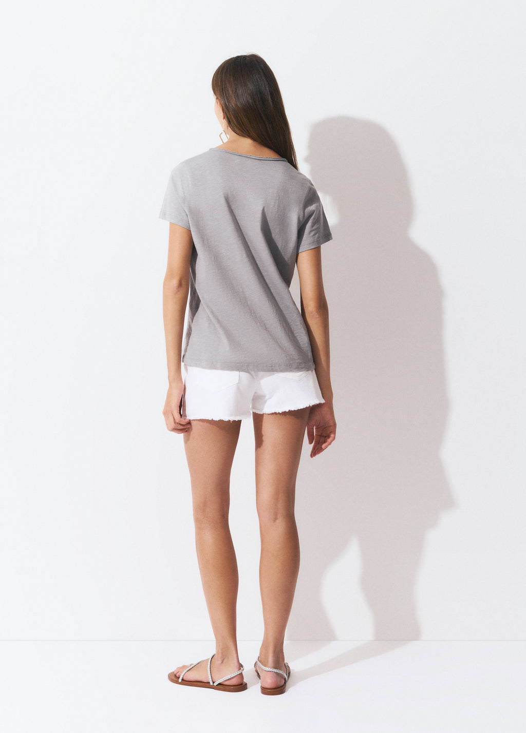 Cotton t-shirt with buttons
