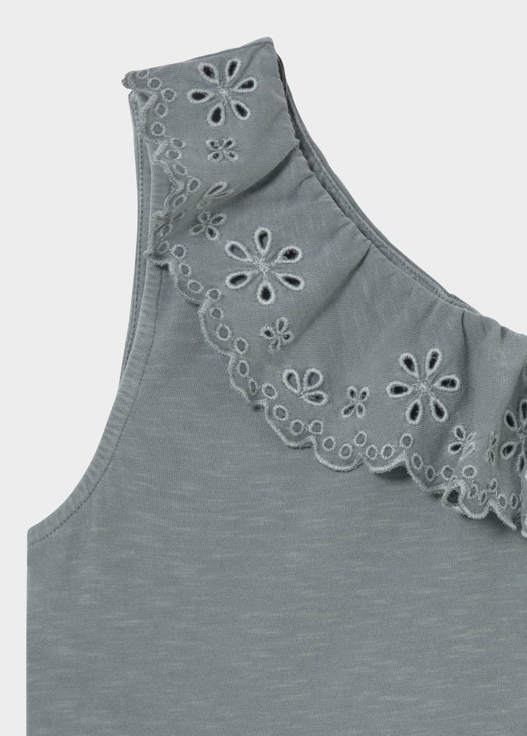 Asymmetrical ruffle t-shirt