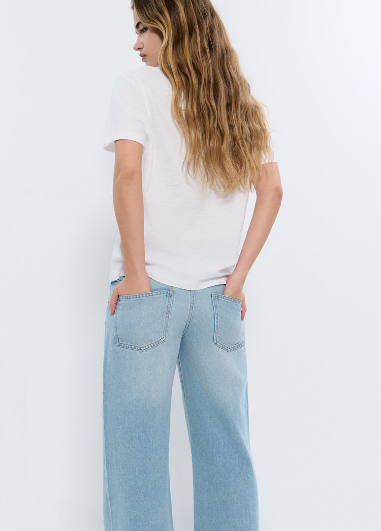 Basic cotton T-shirt