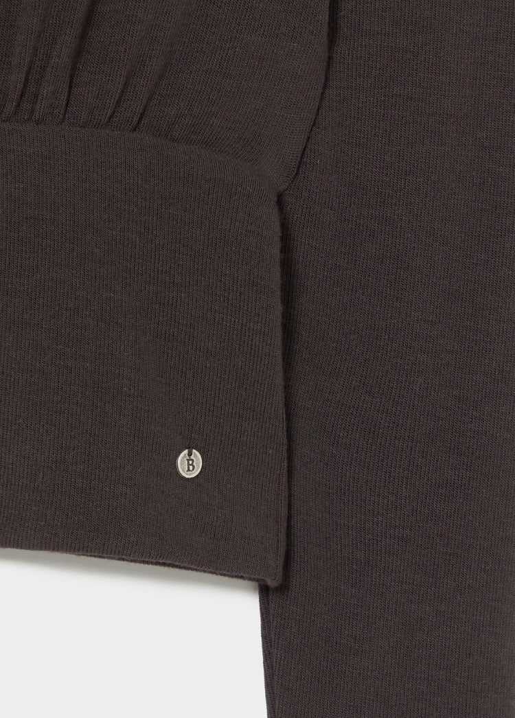 Fitted waist t-shirt