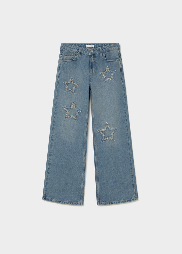 Jeans met sterpatch en rafels