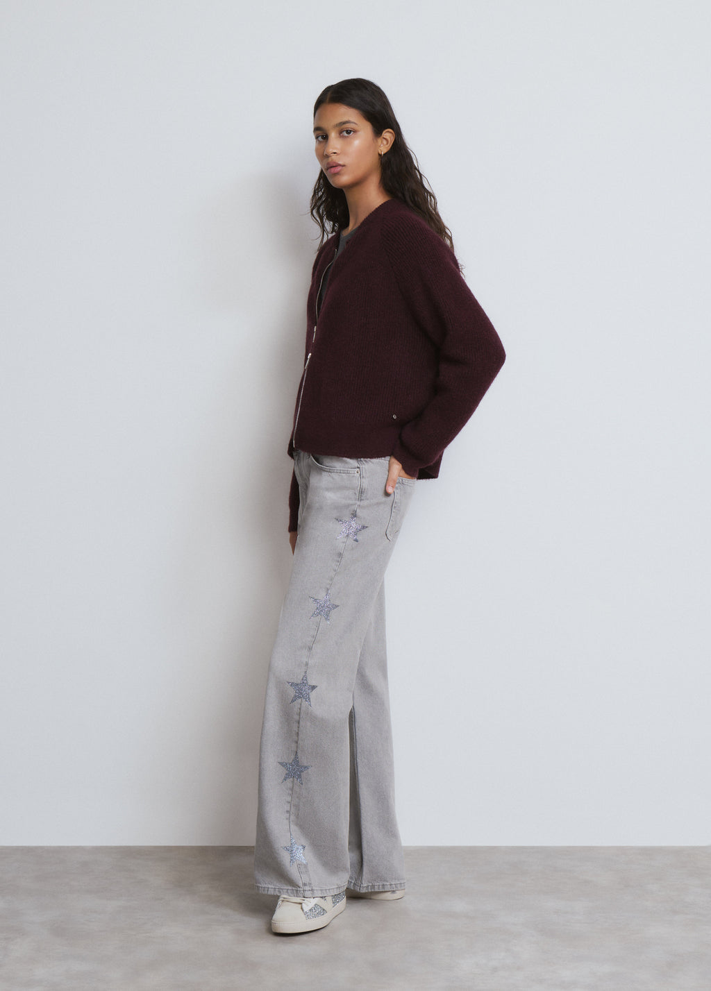 Jeans met meerdere sterren aan de zijkant