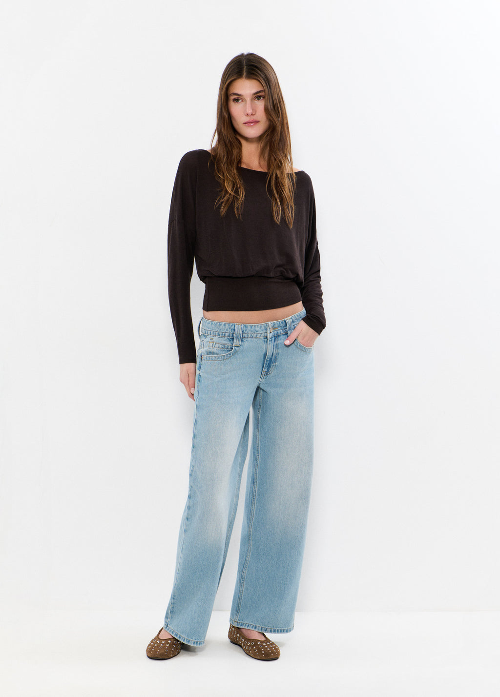 Jeans relaxed tiro bajo