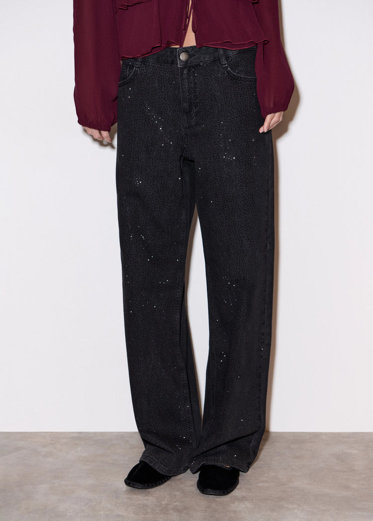 Relaxed jeans with strass