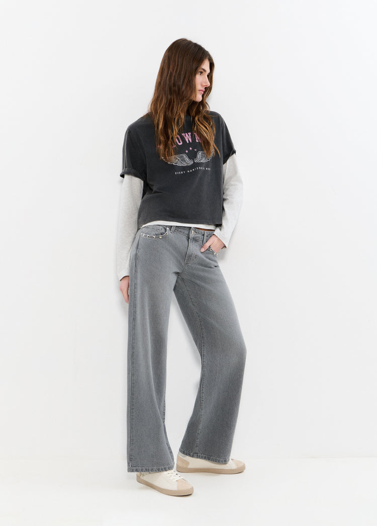 Jeans met lage taille, geborduurde vleugels en studs