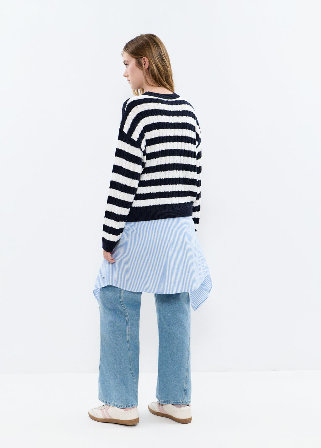 Braided striped sweater with embroidered dog