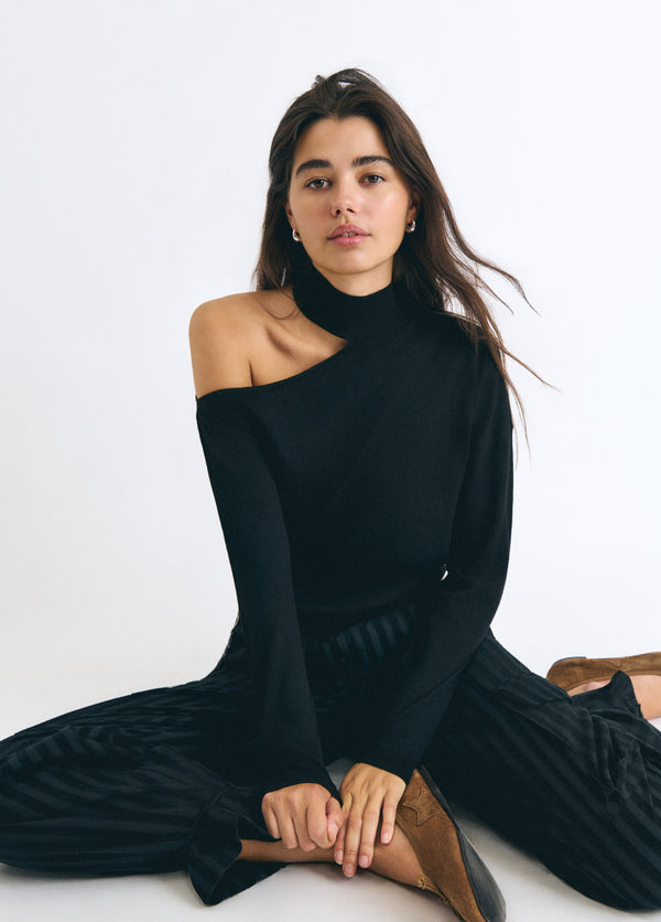 Pullover mit hochgeschlossenem Ausschnitt