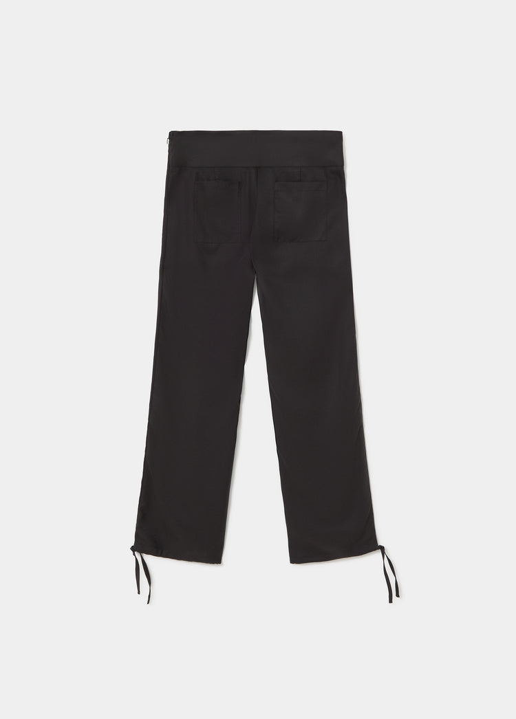 Low drop-crotch pants