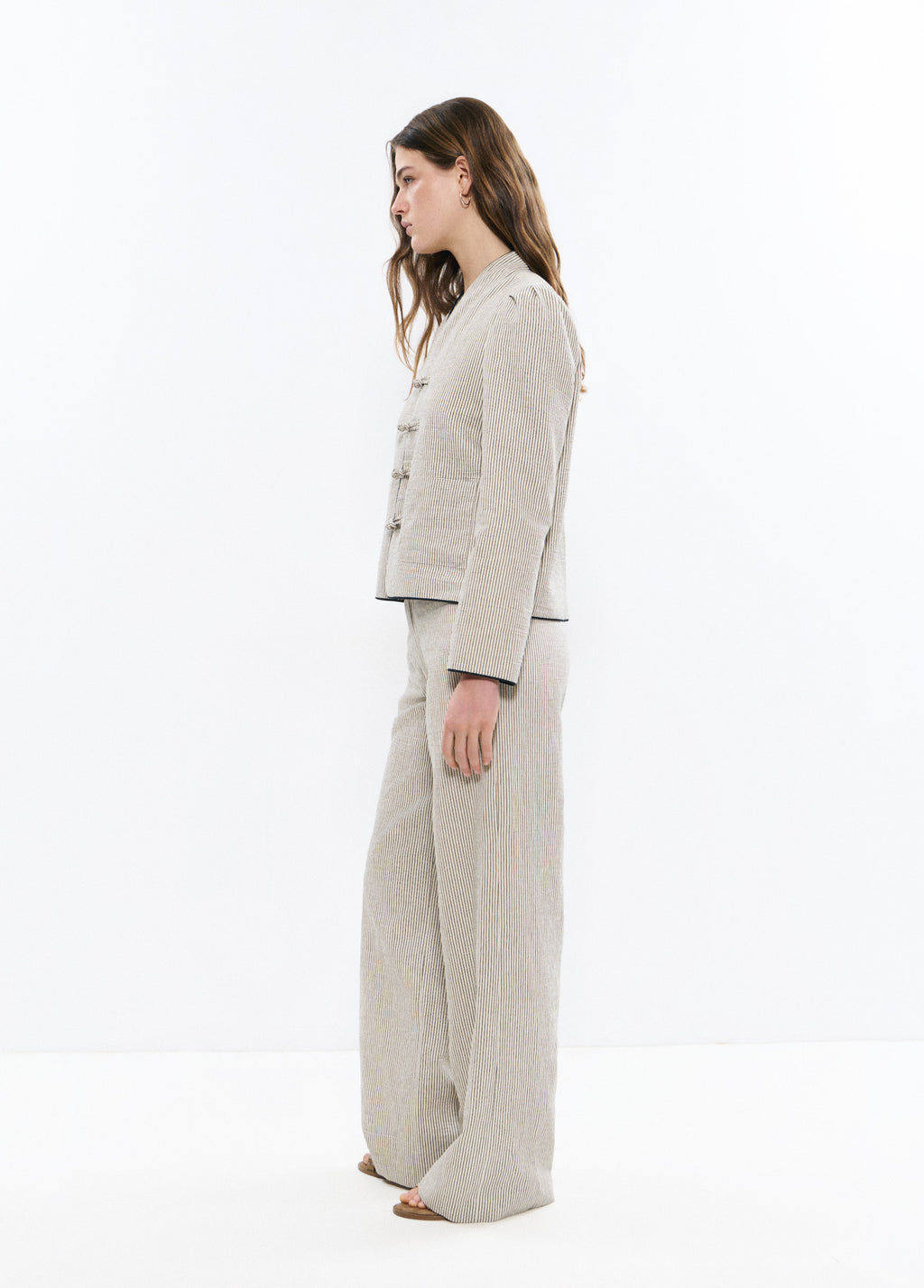 Linen pants with striped contrast trims
