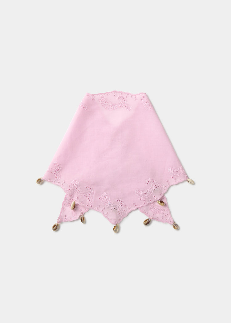 Pañuelo bordado conchas