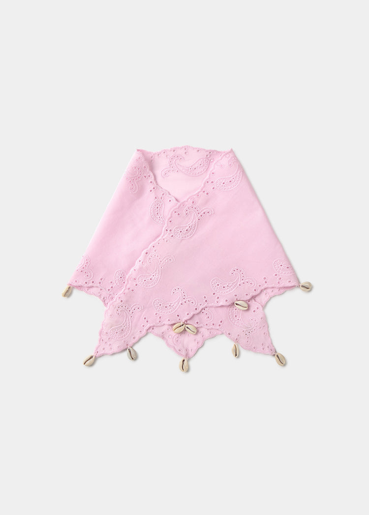 Pañuelo bordado conchas