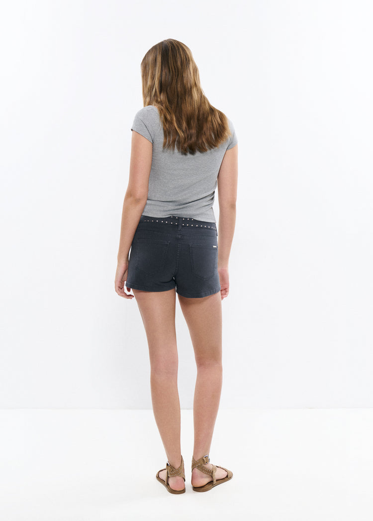 Short met decoratieve studs