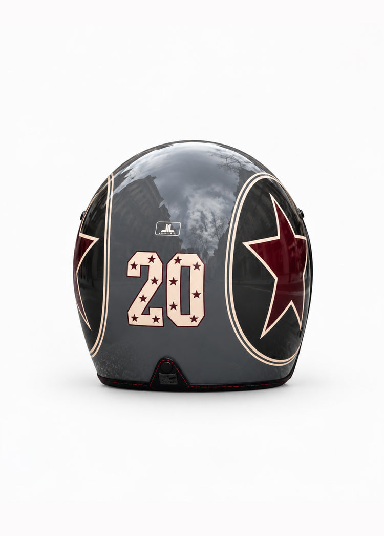 Motorhelm met sterren