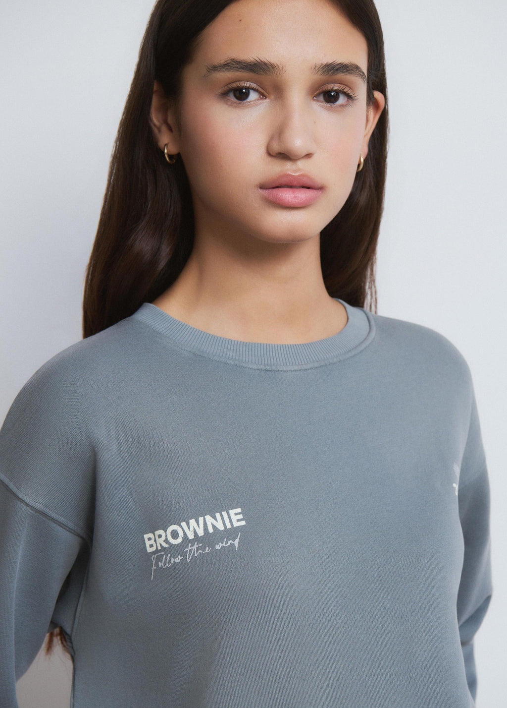 Sweatshirt com logo e estrelas