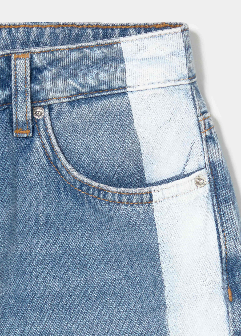 Straight jeans with side stripe