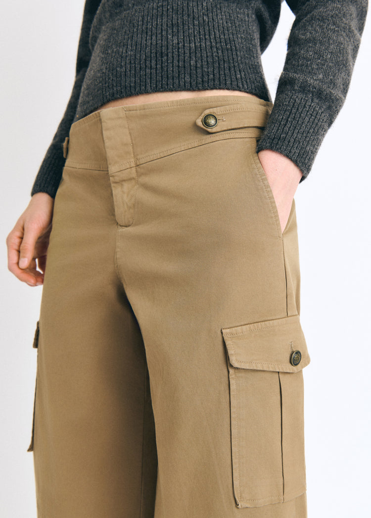 Mid-rise cargo pants